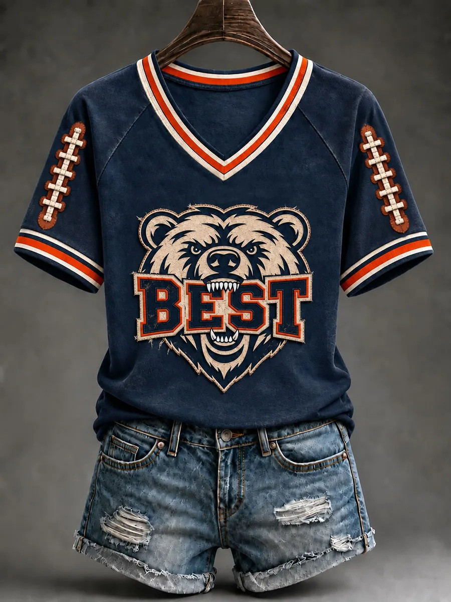 Chicago Bears Merch Chicago Football Season 2026 V-Neck T-Shirt Christmas Gift 1 - Unicasport Chicago Bears Merch Chicago Football Season 2026 V-Neck T-Shirt Christmas Gift