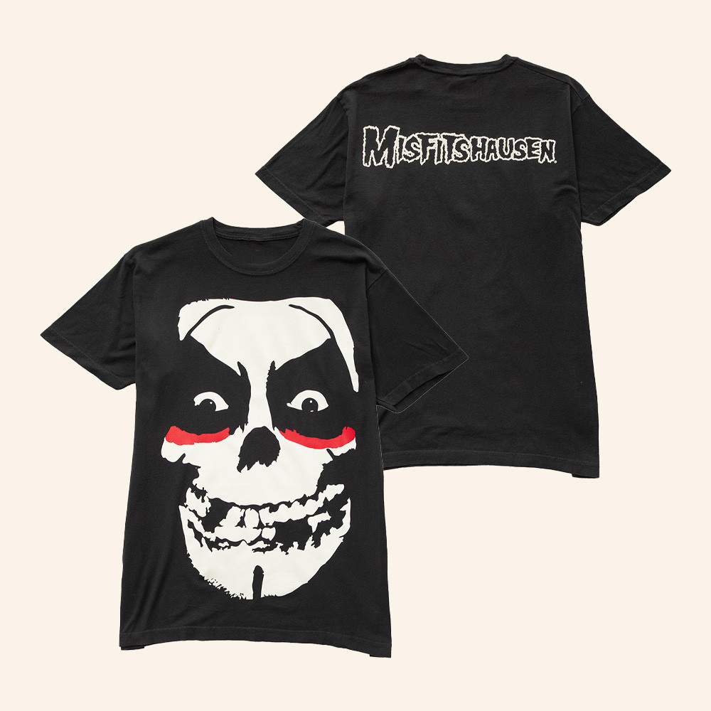 Middle Of Beyond Merch Misfitshausen Misfits X Danhausen Fiend Skull Shirt Wrestling Lovers Gift 1 - Unicasport Middle Of Beyond Merch Misfitshausen Misfits X Danhausen Fiend Skull Shirt Wrestling Lovers Gift
