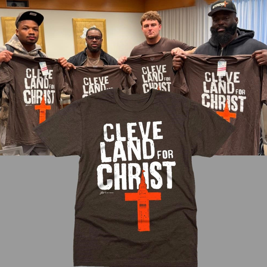 Cleveland For Christ T-Shirt Christian Faith Tee Cleveland Browns Merch Gift For Football Lover 1 - Unicasport Cleveland For Christ T-Shirt Christian Faith Tee Cleveland Browns Merch Gift For Football Lover